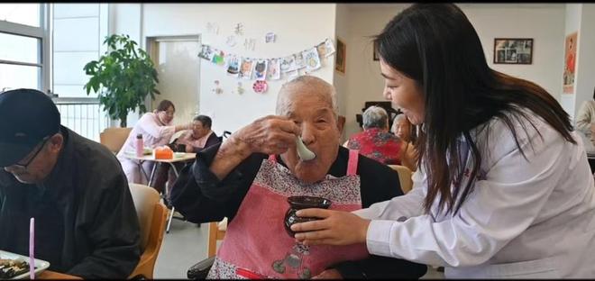 尽享养老好“食”光麻将胡了日日三餐暖